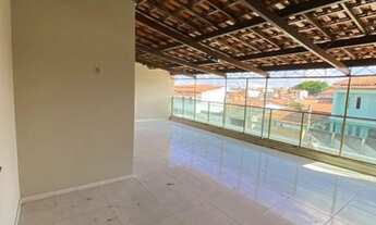 Imagem 2: Casa com 4/4 sendo 2 Suítes, no Parque Ipê