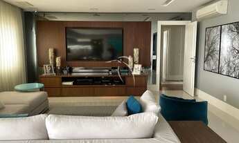 Imagem 3: Apartamento para aluguel possui 233 metros quadrados com 3 quartos