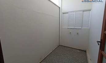 Imagem 5: Casa com 3 dormitórios para alugar, por R$ 1.350/mês - Vila Paulista - Botucatu/SP