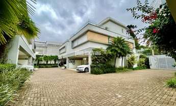 Imagem 2: CASA DE CONDOMINIO COM 385M², COM 4 SUITES E 5 BANHEIROS