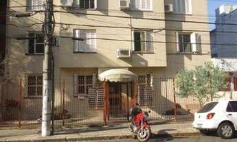 Imagem 2: Apartamento, 2 dormitórios. Bairro Cidade Baixa. Térreo com pátio. Para alugar. Área Priv