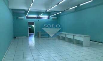 Imagem: Salão de 200m² duas vagas e porta de aço