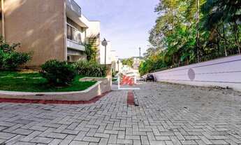 Imagem 2: Sobrado alto padrão em condomínio fechado no bairro Velha