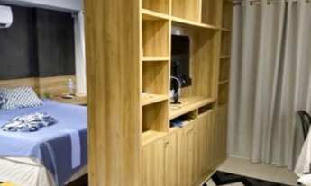 Imagem 2: Apartamento mobiliado estilo loft no Ed. Studio Unique, andar alto, 1/4, nascente, apito p