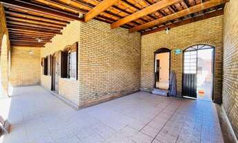 Imagem 2: CASA COLONIAL DE 05 QUARTOS COM 01 SUÍTE