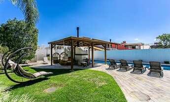 Imagem 4: Oportunidade com 1.258m de terreno e 700m de área construída a poucos metros do mar