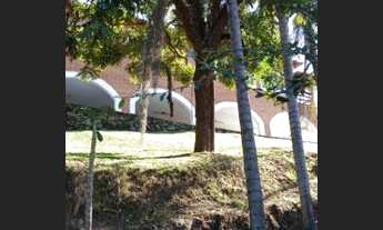 Imagem 2: Casa de condomínio para venda possui 600 metros quadrados com 3 quartos