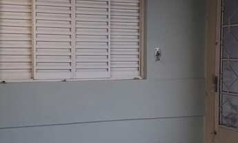 Imagem 2: Casa para aluguel com 2 quartos em Jardim Paraíso - Botucatu - SP