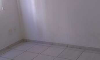 Imagem 4: Só 175mil !!!Ótima Área Privativa, 2 qtos, Prédio individual, 2 vagas garagem - Centro - C