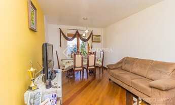 Imagem 2: Ampla casa no bairro Tristeza com 280 m² privativos!