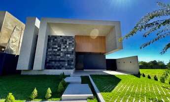 Imagem 7: Belíssima Casa Térrea no Alphaville 1 - Piscina com Vista para a Pista de Caminhar