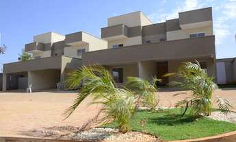 Imagem 2: Casa de condomínio para venda com 160 metros quadrados com 3 quartos em Goiânia 2 - Goiâni