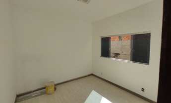 Imagem 4: Ampla Casa 4 Quartos, 2 Banheiros, 2 Cozinhas, 4 Vagas. Lote 360m2. Minas Caixa, Venda Nov