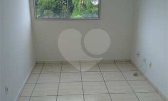 Imagem 4: Vendo apartamento de 2 quartos em Condomínio Clube no Umbará