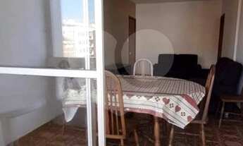 Imagem 3: 02 Dortmitórios, 01 Sala com 02 Ambientes, com sacada e cozinha ampla. 300 m da praia