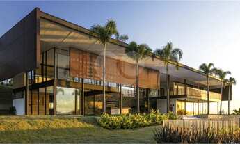 Imagem: Terreno de 458m² à Venda no Bosque do