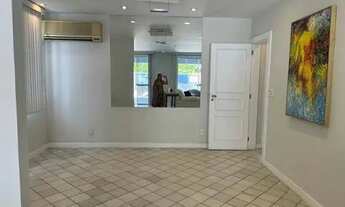 Imagem 3: Casa para venda tem 450 metros quadrados com 4 quartos em Barra da Tijuca - Rio de Janeiro