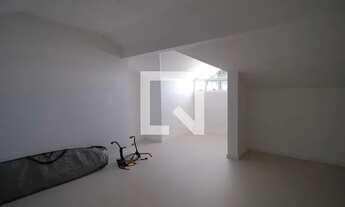 Imagem 7: Casa para Aluguel - Cidade Industrial de Curitiba, 3 Quartos, 149 m2