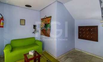 Imagem 2: Apartamento localizado no bairro Menino Deus em Porto Alegre/RS, com aproximadamente 76 m²