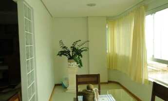 Imagem 7: 1 por andar. 2 garagens