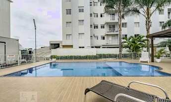 Imagem 3: Apartamento para Aluguel - Novo Mundo, 2 Quartos, 49 m2