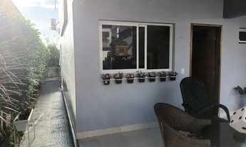 Imagem 2: Belíssima Casa Duplex em Condomínio com 4 Suítes em Nova Parnamirim