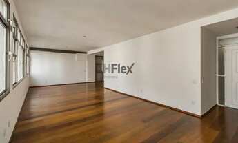 Imagem 4: Apartamento amplo, 212m2, localizado no Bairro Jardins, 2 vagas, próximo ao metrô Oscar Fr