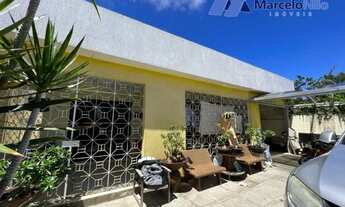 Imagem: Casa em Bairro Novo com 03 Quartos Sociais