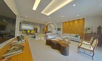 Imagem 2: Apartamento para venda possui 218 metros quadrados com 4 quartos