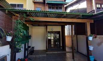 Imagem: CASA chalé á venda no bairro Rio vermelho