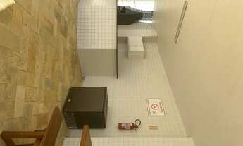 Imagem 6: Apartamento para aluguel possui 100 metros quadrados com 4 quartos no centro