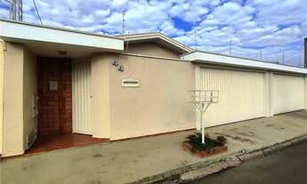 Imagem 2: Casa com 3 dormitórios à venda, 245 m²