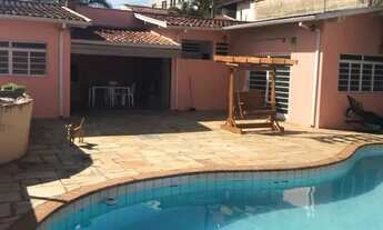 Imagem 4: Casa no centro de Jacutinga Mg!