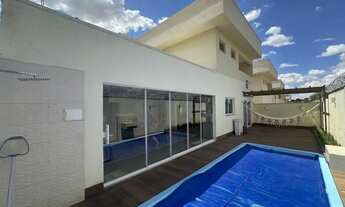 Imagem 3: Sobrado para venda com 231 metros quadrados com 4 quartos