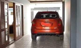 Imagem 7: Casa com 04 dormitórios, 06 vagas de garagem, edícula, no Bairro Jd. Itu