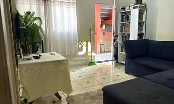 Imagem 2: Apartamento para Venda em Belo Horizonte, Jardim Vitória, 2 dormitórios, 1 banheiro, 1 vag