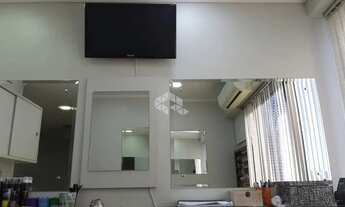 Imagem 6: Sala comercial, enfrente ao Forum, com vaga e com vista para o Guaiba