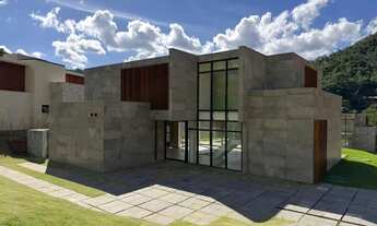 Imagem 4: Casa Duplex na Fazenda Marambaia, 380 m2, 4 suites - em Corrêas - Petrópolis - RJ