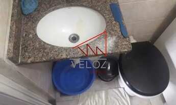 Imagem: Apartamento - / Residencial / Glória