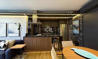 Imagem 4: Apartamento no Estreito, mobiliado e equipado, com 2 quartos sendo 1 suíte, móveis planeja