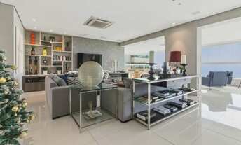 Imagem 2: Vendo, apartamento, 305m², 4/4, varanda, 4 vagas. Barra