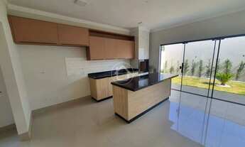 Imagem 2: CASA COM 3 DORMITÓRIOS - JARDIM DAS NAÇÕES