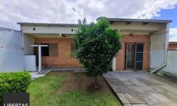 Imagem 4: Sobrado em Porto Alegre, no bairro Ponta Grossa, com 4 dormitório(s), e 4 banhei