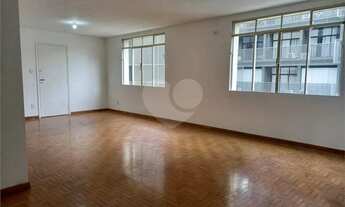 Imagem 3: Apartamento à venda ou para alugar com 3 quartos, sendo 1 suíte, no condomínio Panamby, Sã