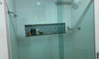 Imagem 7: Casa com 3 Quartos e 2 banheiros à Venda, 242 m² por R$ 420.000