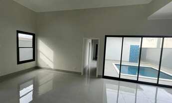 Imagem 2: Casa térrea para venda com 155 m² com 3 suítes, escritório, piscina. P. Prudente SP