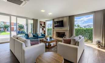 Imagem 4: Casa de condomínio para venda possui 450 metros quadrados com 4 quartos