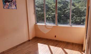 Imagem 3: Excelente cobertura totalmente reformada com vaga de garagem na escritura em Vila Isabel