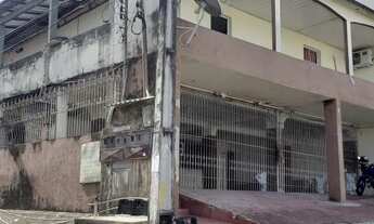 Imagem: Ponto comercial com apartamentos alugado