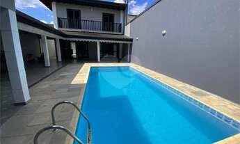 Imagem 1: Mogi das Cruzes - Casa Padrão - Vila Oliveira